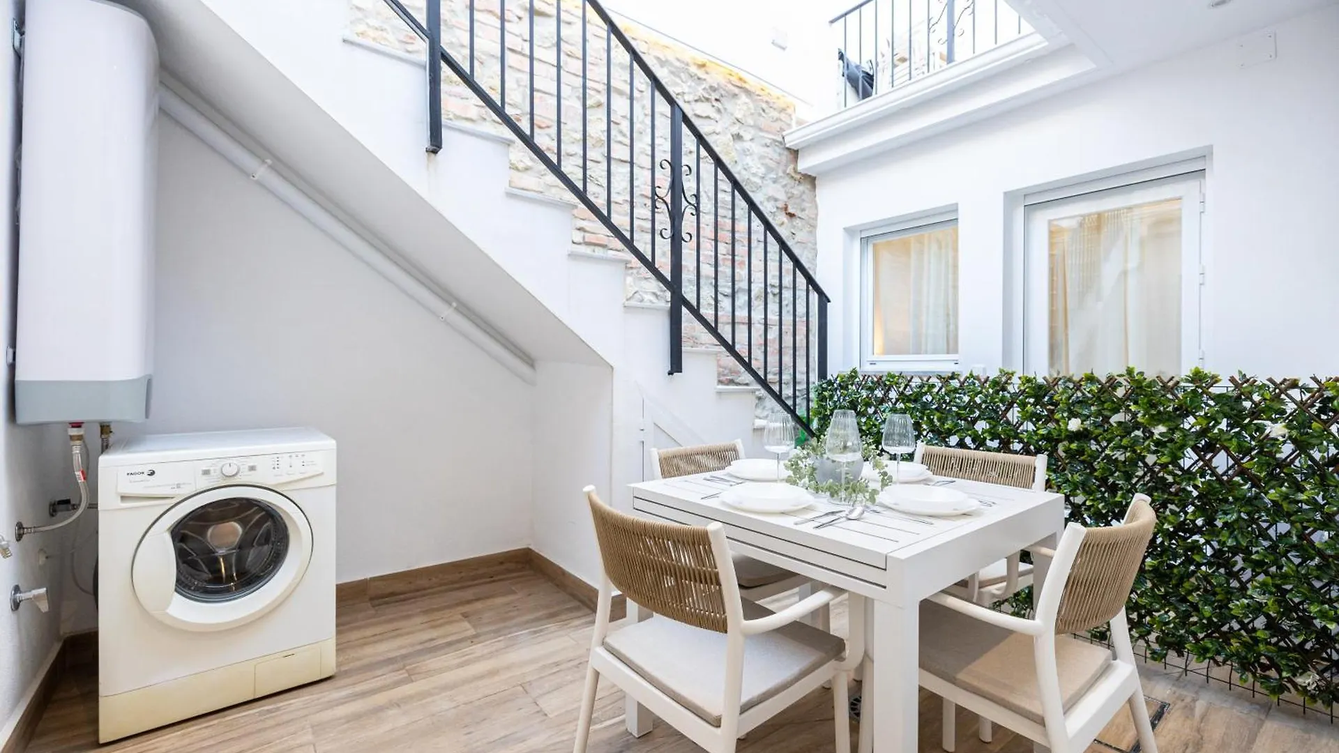Modern Duplex Courtyard -2Bedrooms 2Baths Малага Испания